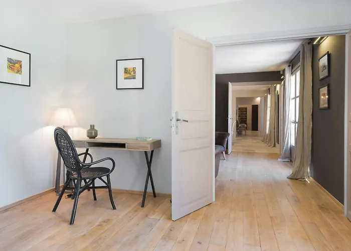 Outstanding With Heated Pool Near Uzes *
